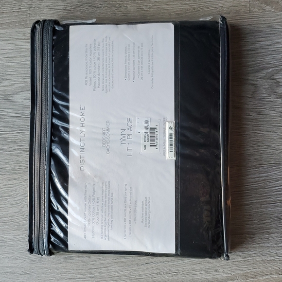 400 Thread Count Bedskirt - Twin - Picture 2 of 4